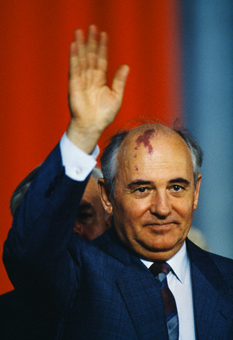12_Gorbačov
